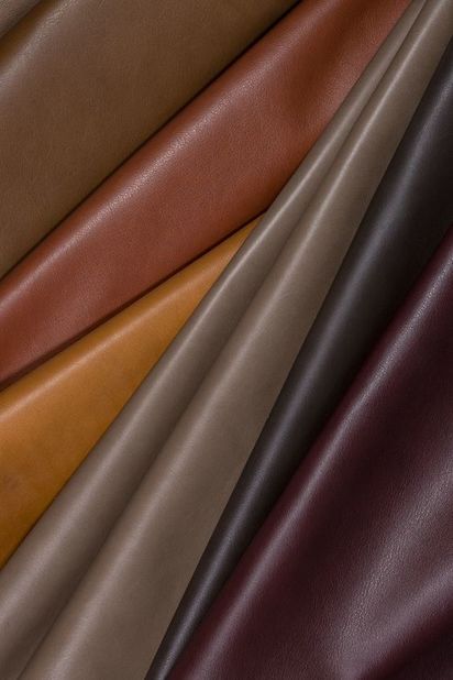 Guangzhou Xinrongxing Leather Co., Ltd.
