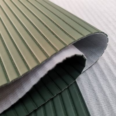 彫刻されたデザイン ストライプド・グレーン PVC 人工偽革 ソファー用 座席用 家庭用品用