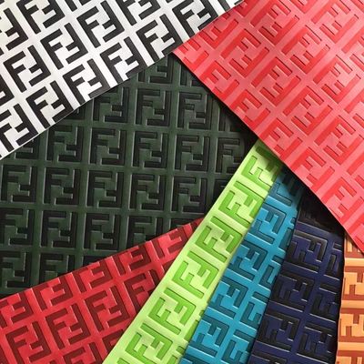 靴バッグテーブルマット用PUビニールファッションカラーチェンジエンボス合成皮革、フェイクレザー生地