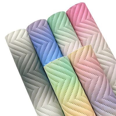 ソファ用装飾バッグ、梱包箱用PU合成人工皮革、ビニール人工皮革生地