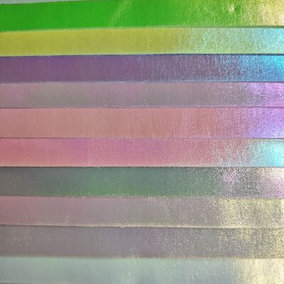 レーザーマカロン ホログラム合成革