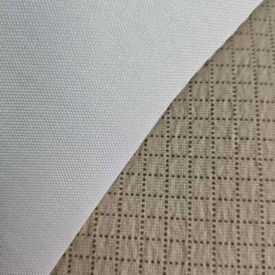 GRID TEXTURE SERIES 合成包装 耐久性とスタイルのために設計された革製品