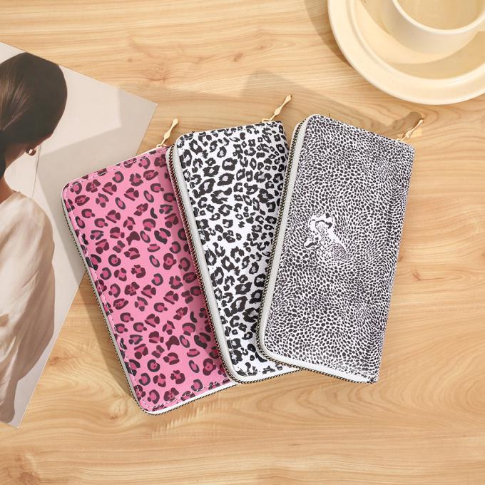 卸売 PVC レオパード 印刷 合成 人工 革 バッグ ノートブック 電話 シェル テーブル マット 偽造 革 布 17